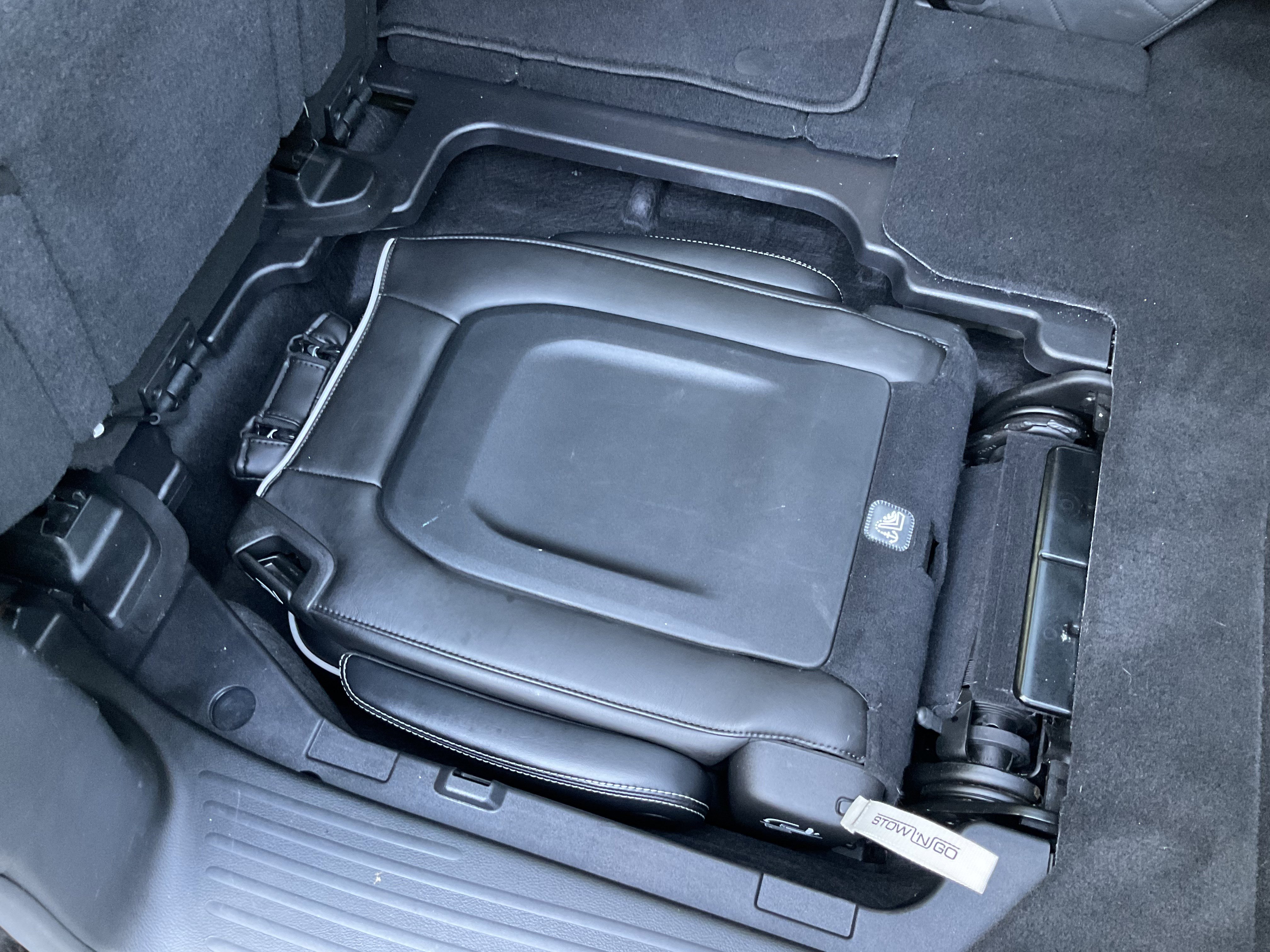 Used 2025 Chrysler Pacifica Limited FWD image 43