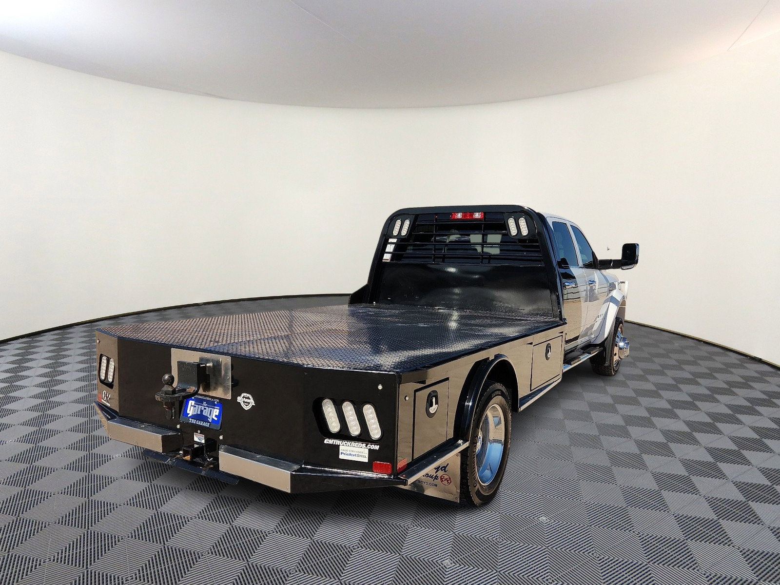 Used 2021 RAM 5500 Tradesman w/ Chrome Appearance Group image 4