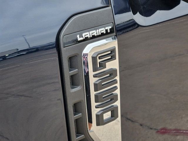 Used 2024 Ford F250 Lariat image 9