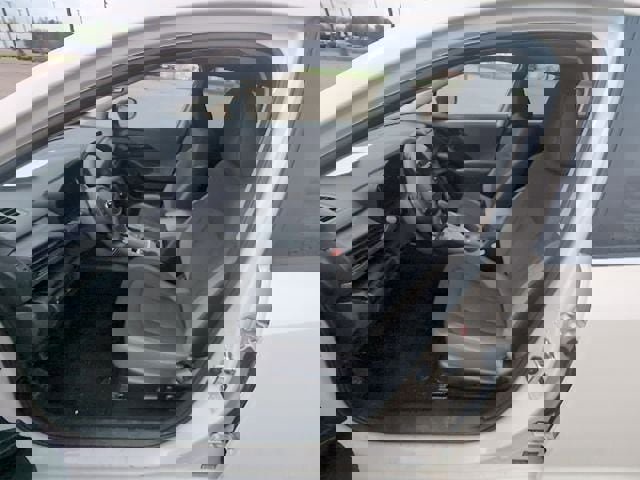 Used 2025 Subaru Crosstrek 2.0i Premium image 10