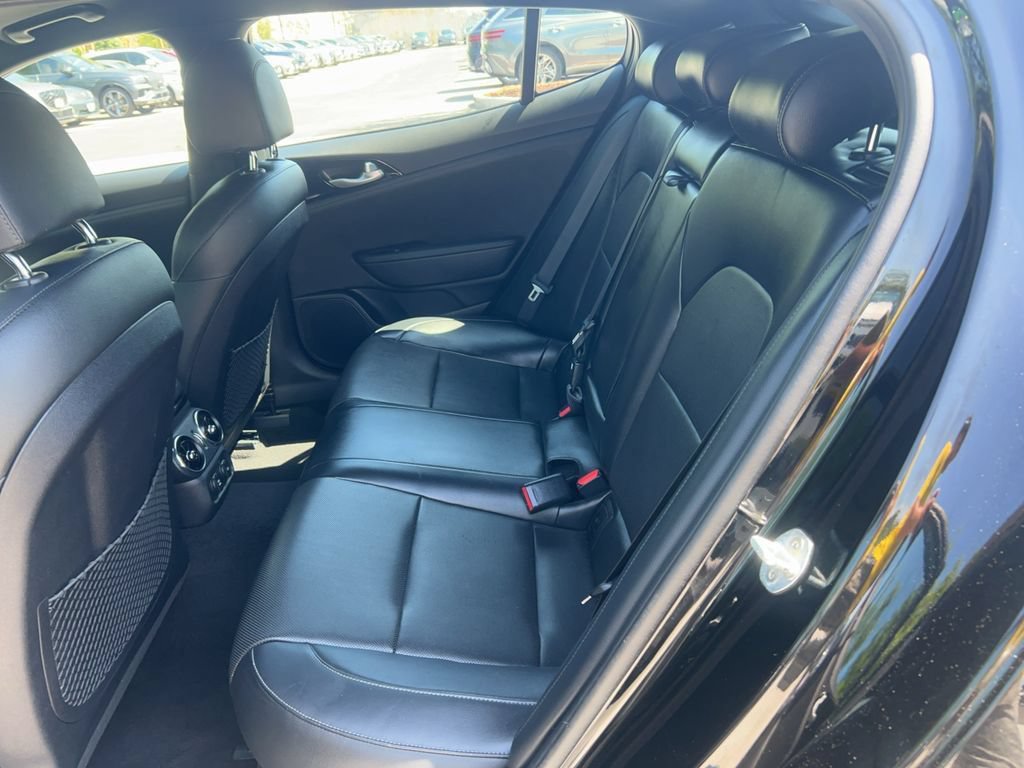 Used 2020 Kia Stinger GT-Line AWD/4WD image 17