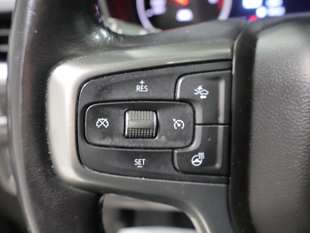 Used 2021 Chevrolet Tahoe Z71 w/ Z71 Off-Road Package AWD/4WD image 34