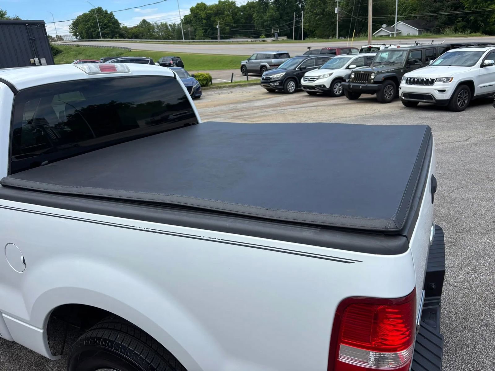 Used 2007 Ford F150 XLT RWD image 9