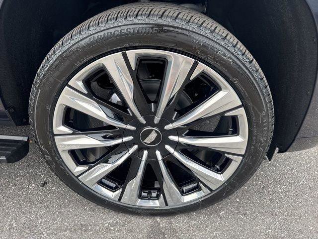 New 2025 Cadillac Escalade ESV Premium Luxury Platinum image 26