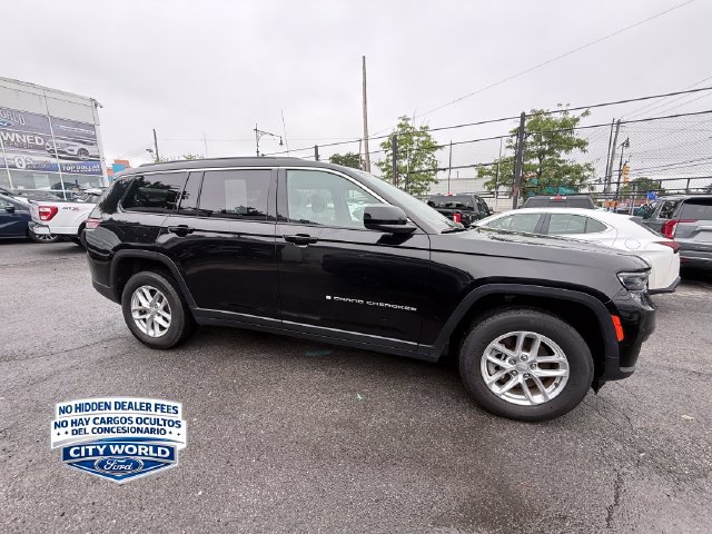 Used 2024 Jeep Grand Cherokee L Laredo RWD image 7