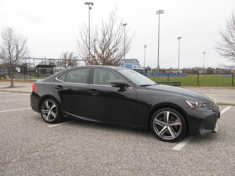 Used 2020 Lexus IS 300 AWD w/ Premium Package image 8