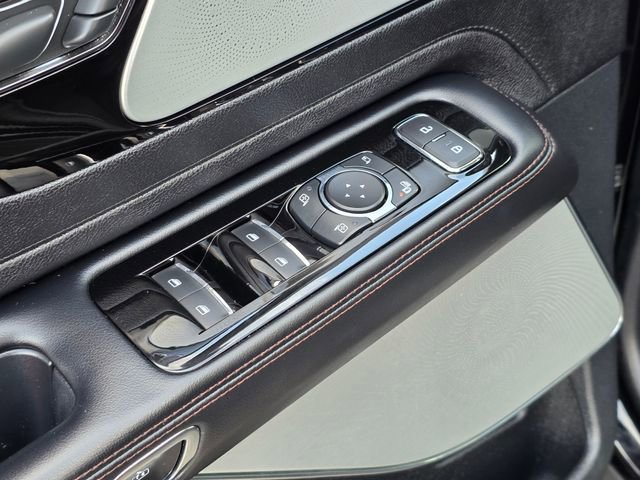 Used 2022 Lincoln Aviator Reserve w/ Equipment Group 201A image 26