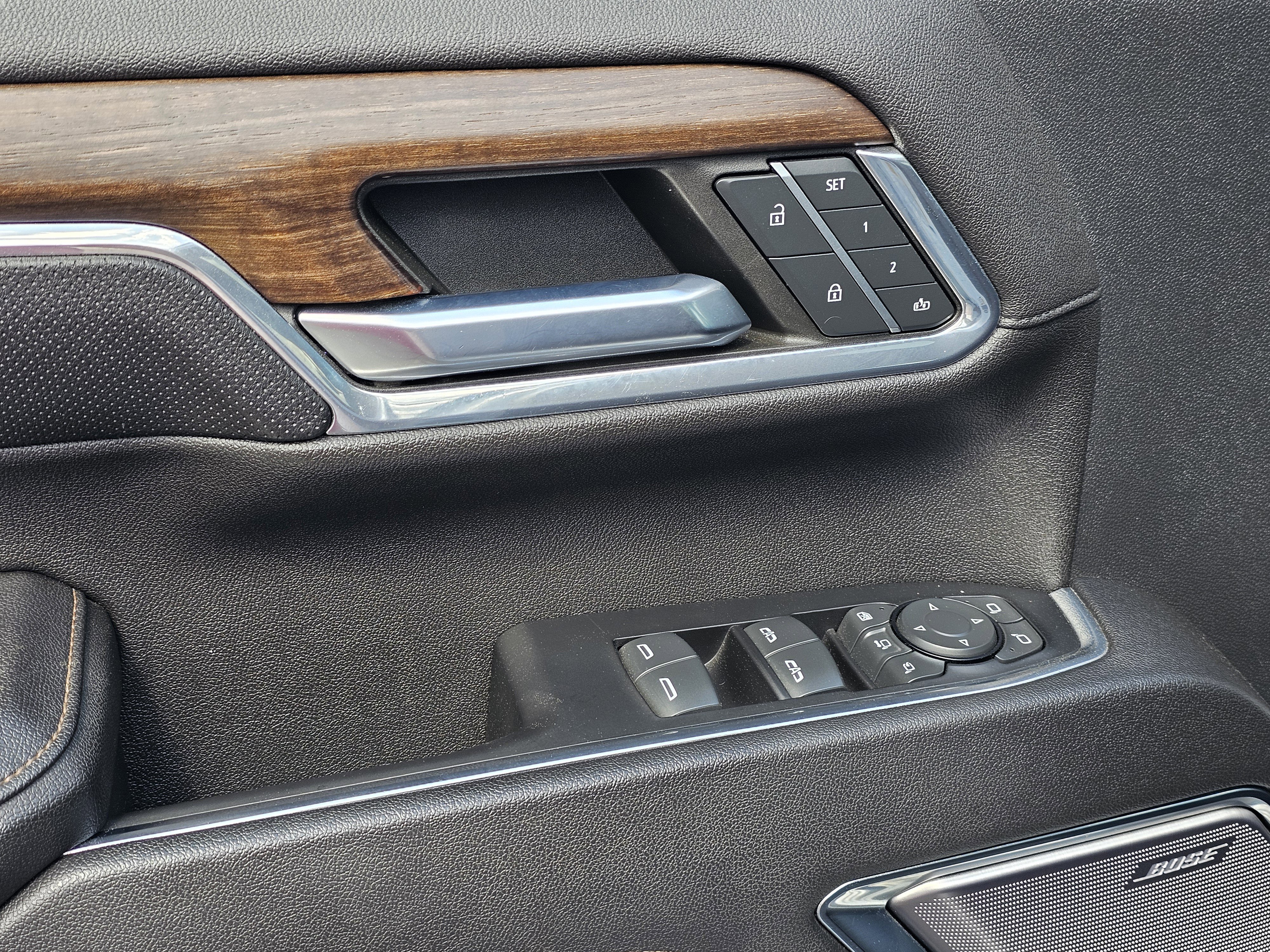 Used 2024 Chevrolet Silverado 3500 High Country w/ High Country Premium Package image 17