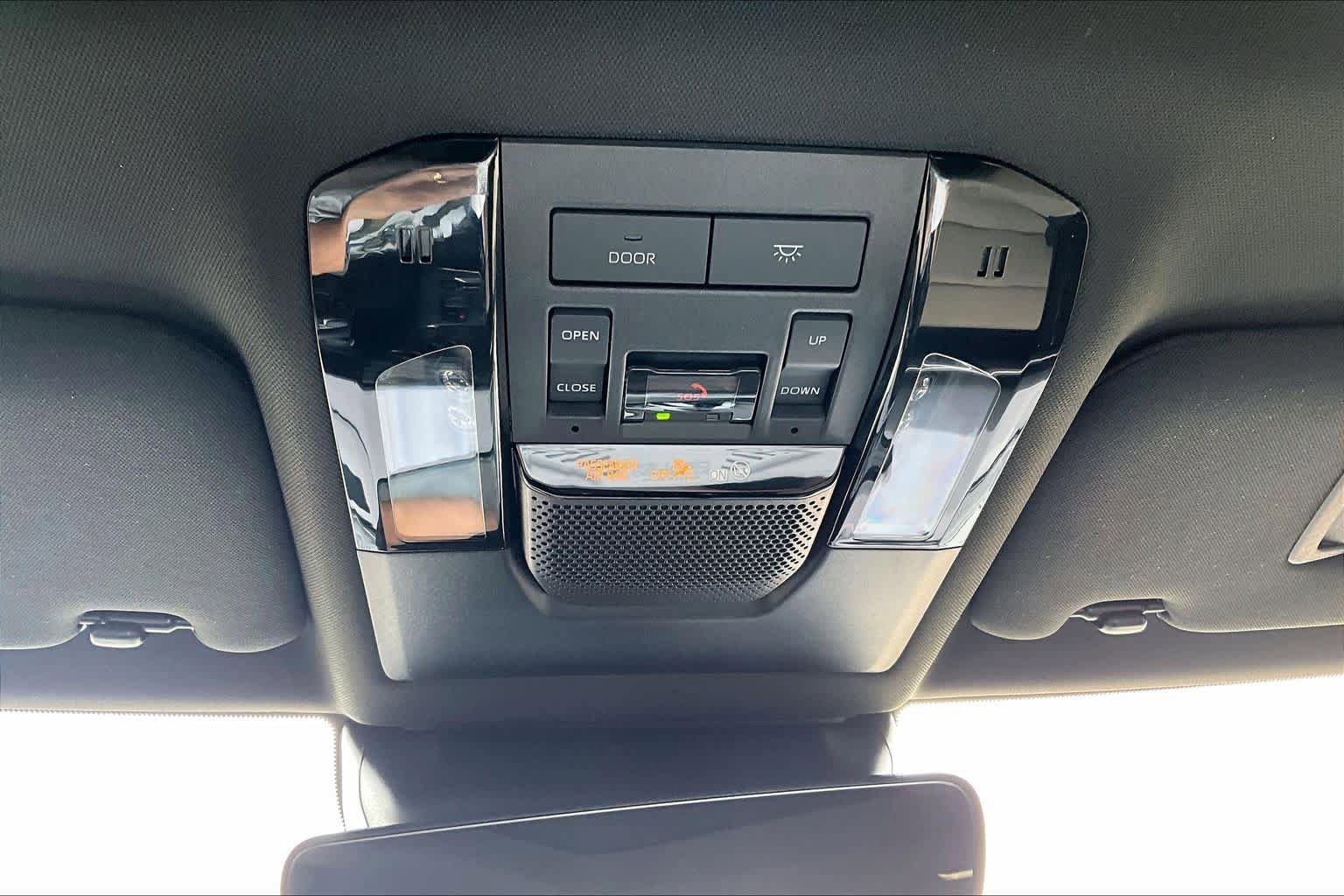 Used 2025 Lexus GX 550 AWD/4WD image 32