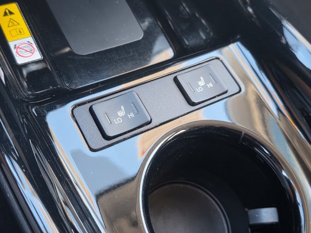 Used 2021 Toyota Prius Prime XLE w/ Carpet Mat Package (TMS) FWD image 23