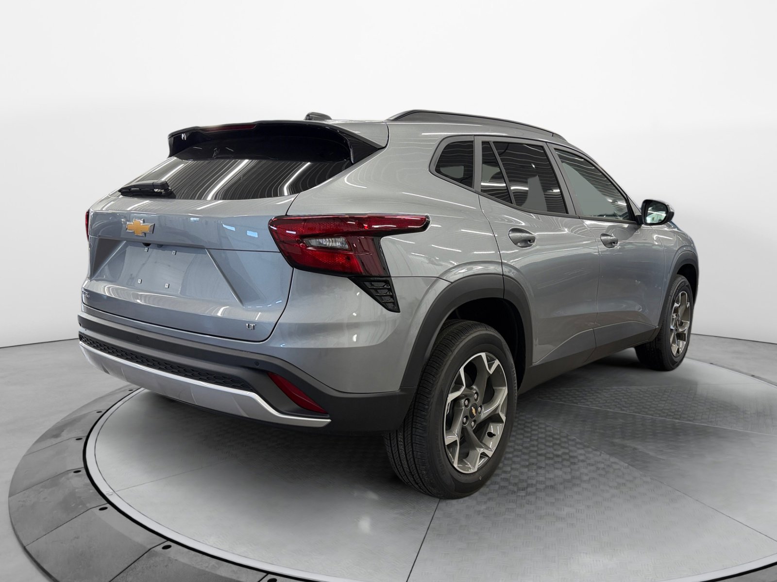 New 2026 Chevrolet Trax LT FWD image 5