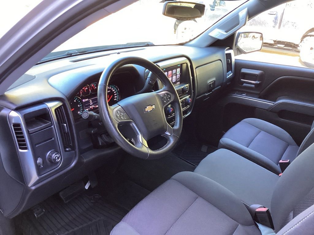 Used 2017 Chevrolet Silverado 1500 LT w/ LT Convenience Package image 26