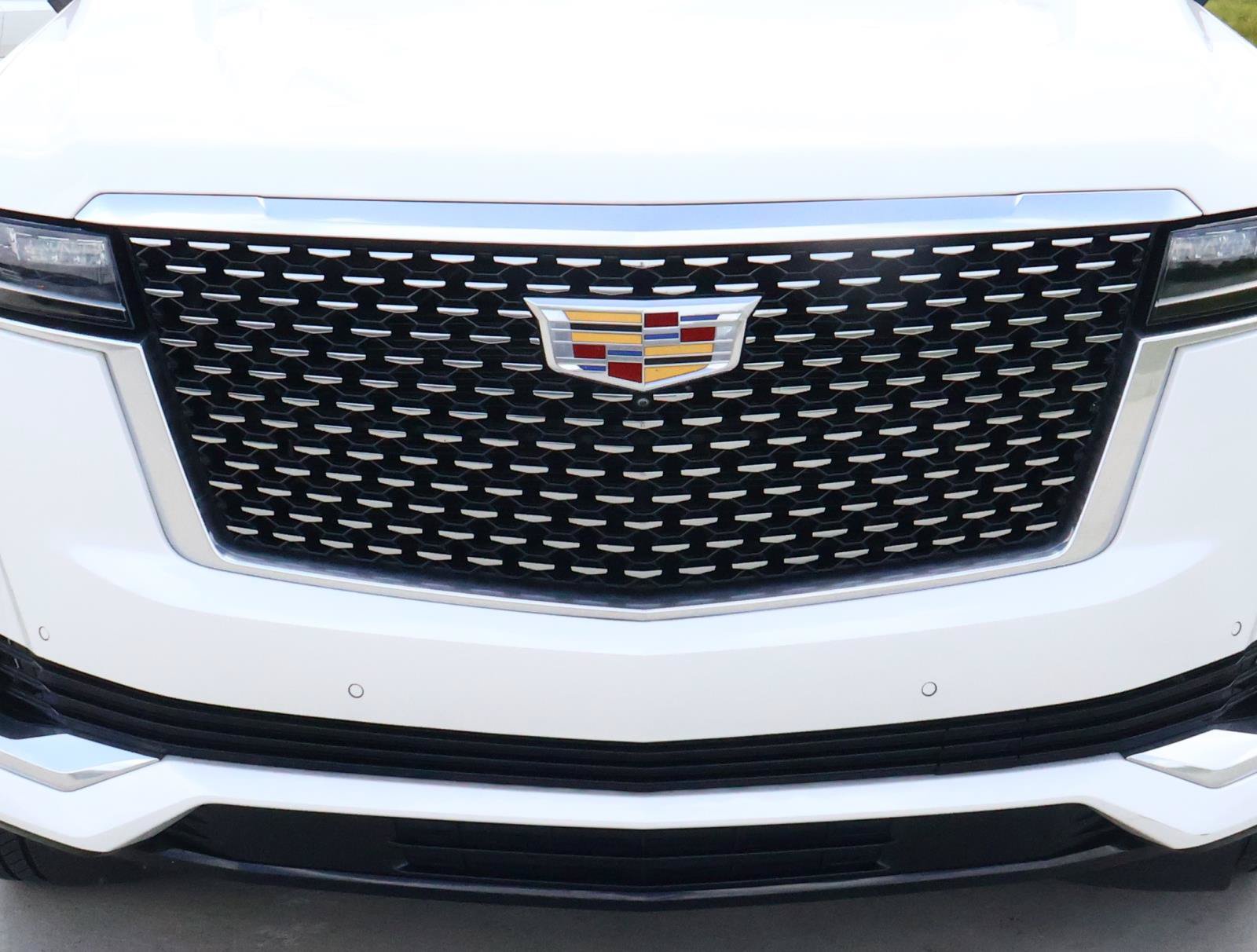 Used 2021 Cadillac Escalade Premium Luxury RWD image 8