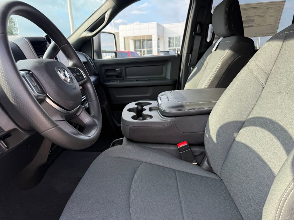 New 2026 RAM 3500 Tradesman image 9