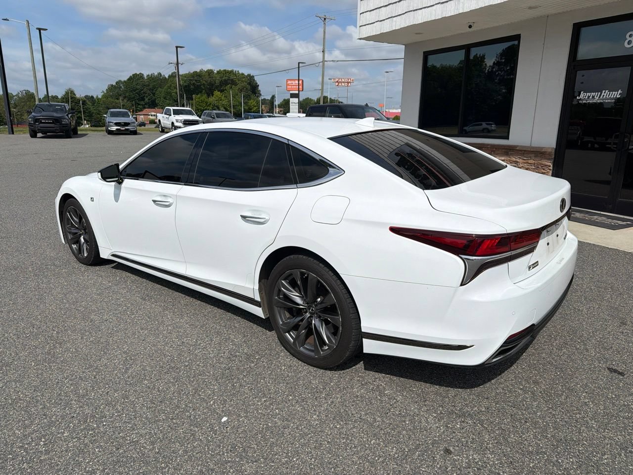 Used 2018 Lexus LS 500 F Sport w/ Accessory Package (Z2) RWD image 6