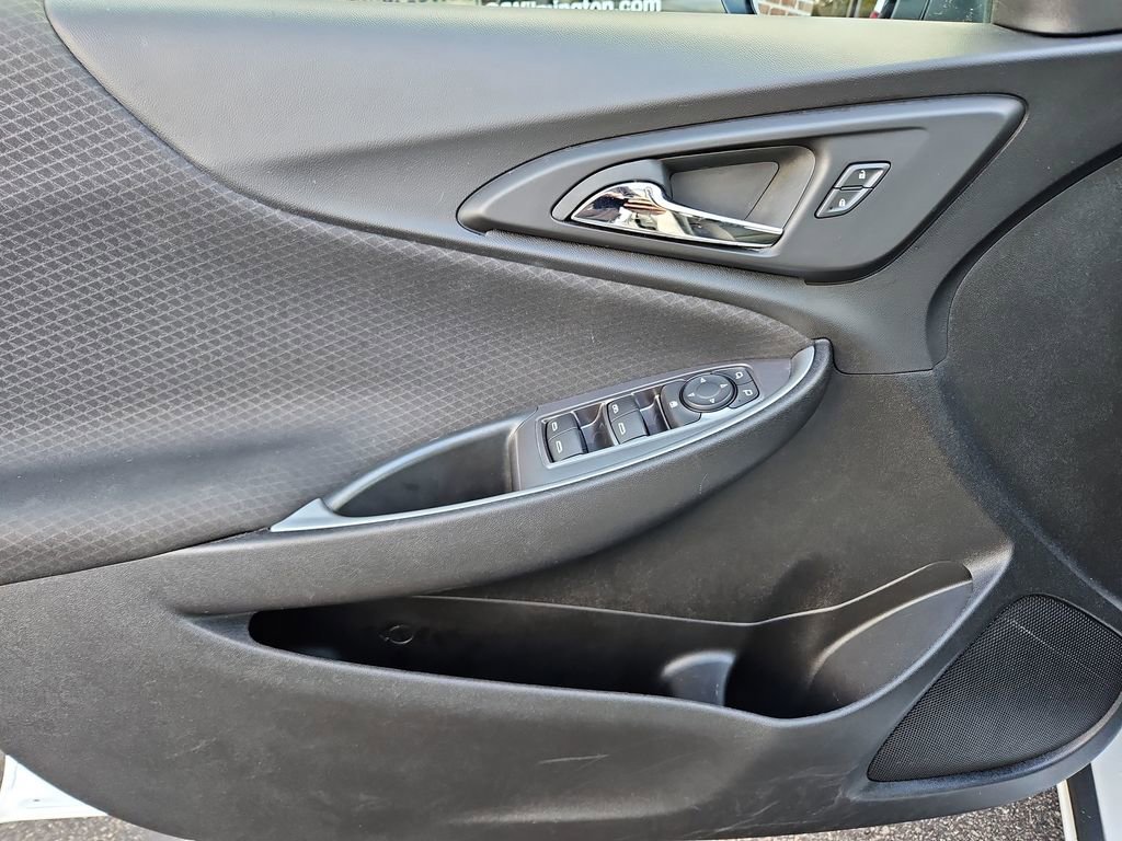 Used 2024 Chevrolet Malibu LT image 25