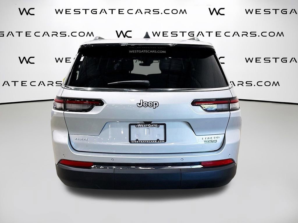 New 2025 Jeep Grand Cherokee L Laredo image 7