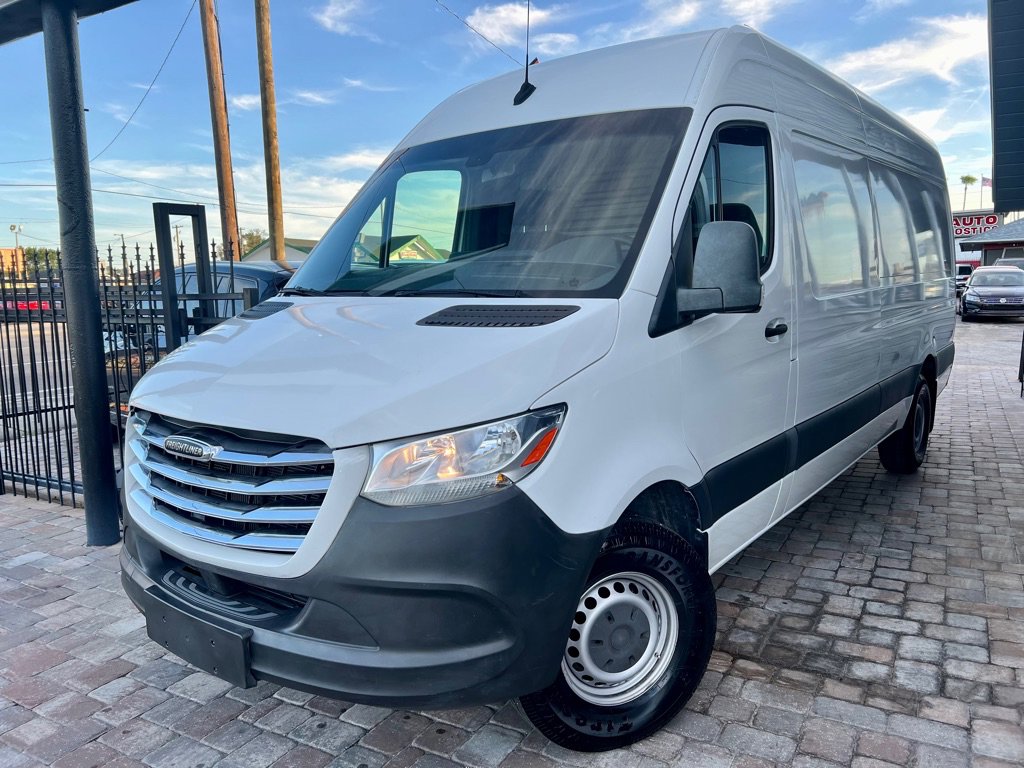 Used 2019 Freightliner Sprinter 2500 image 27