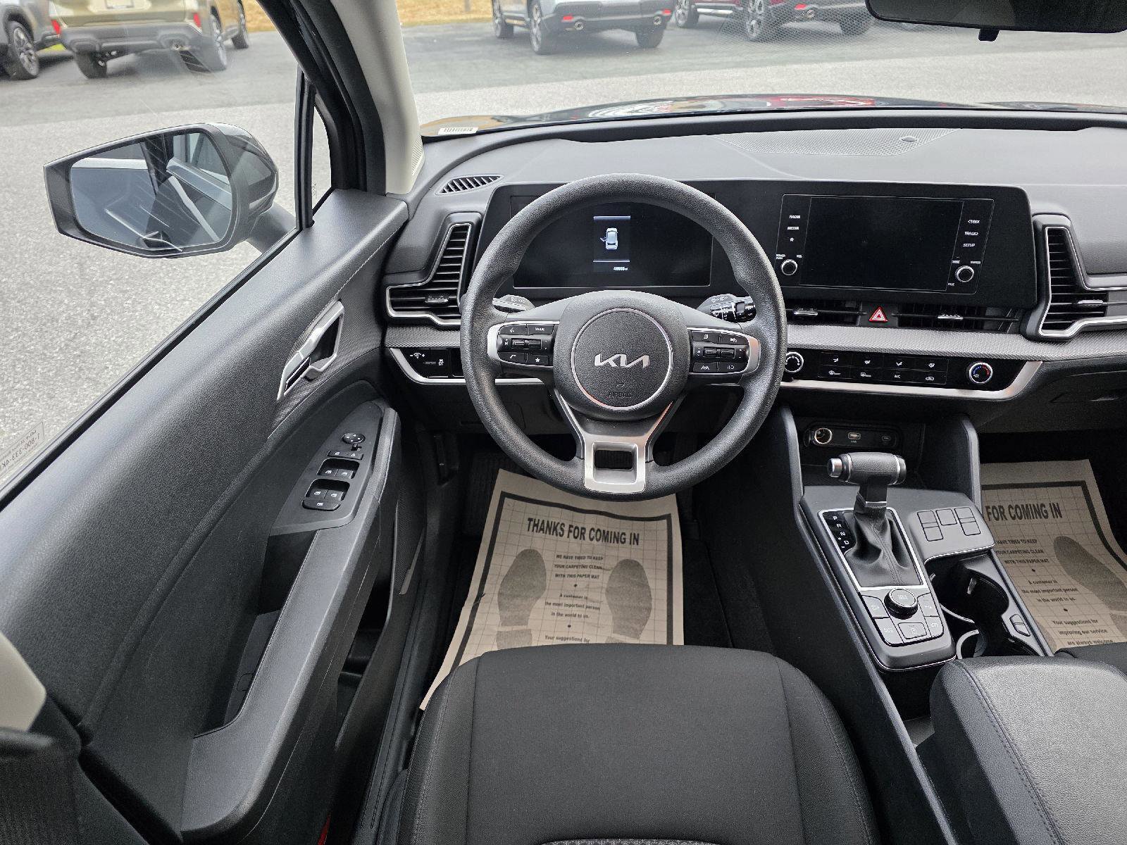 Used 2024 Kia Sportage LX image 15