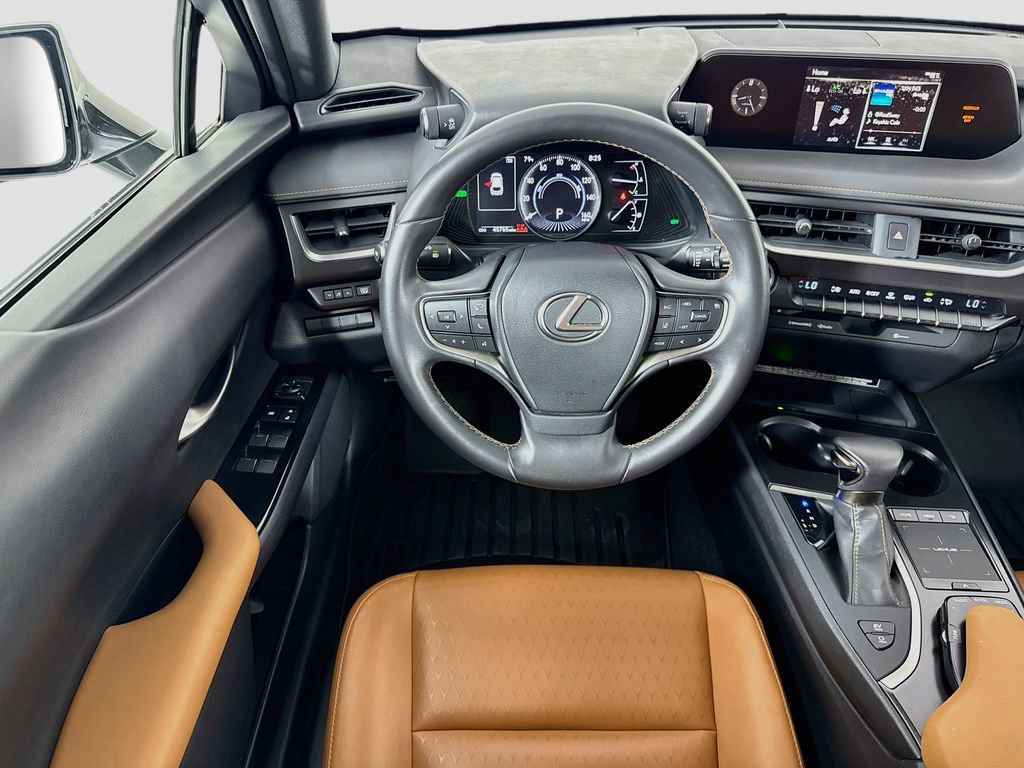 Used 2022 Lexus UX 250h w/ Accessory Package (Z2) AWD/4WD image 10