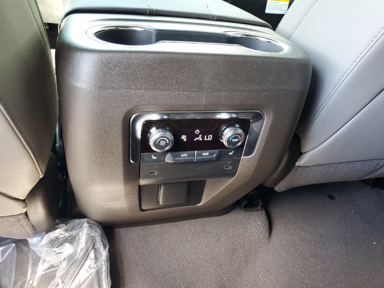 New 2027 GMC Yukon Elevation RWD image 16