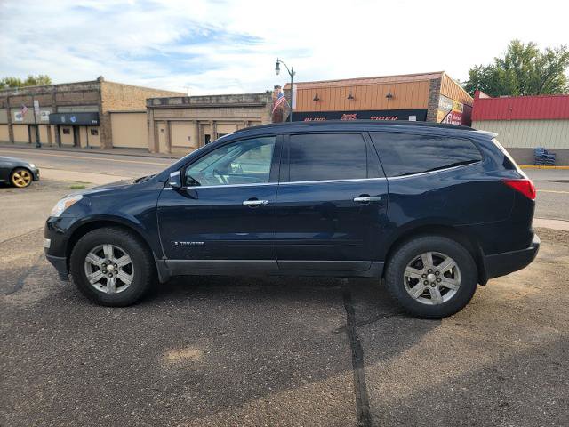 Used 2009 Chevrolet Traverse LT image 6