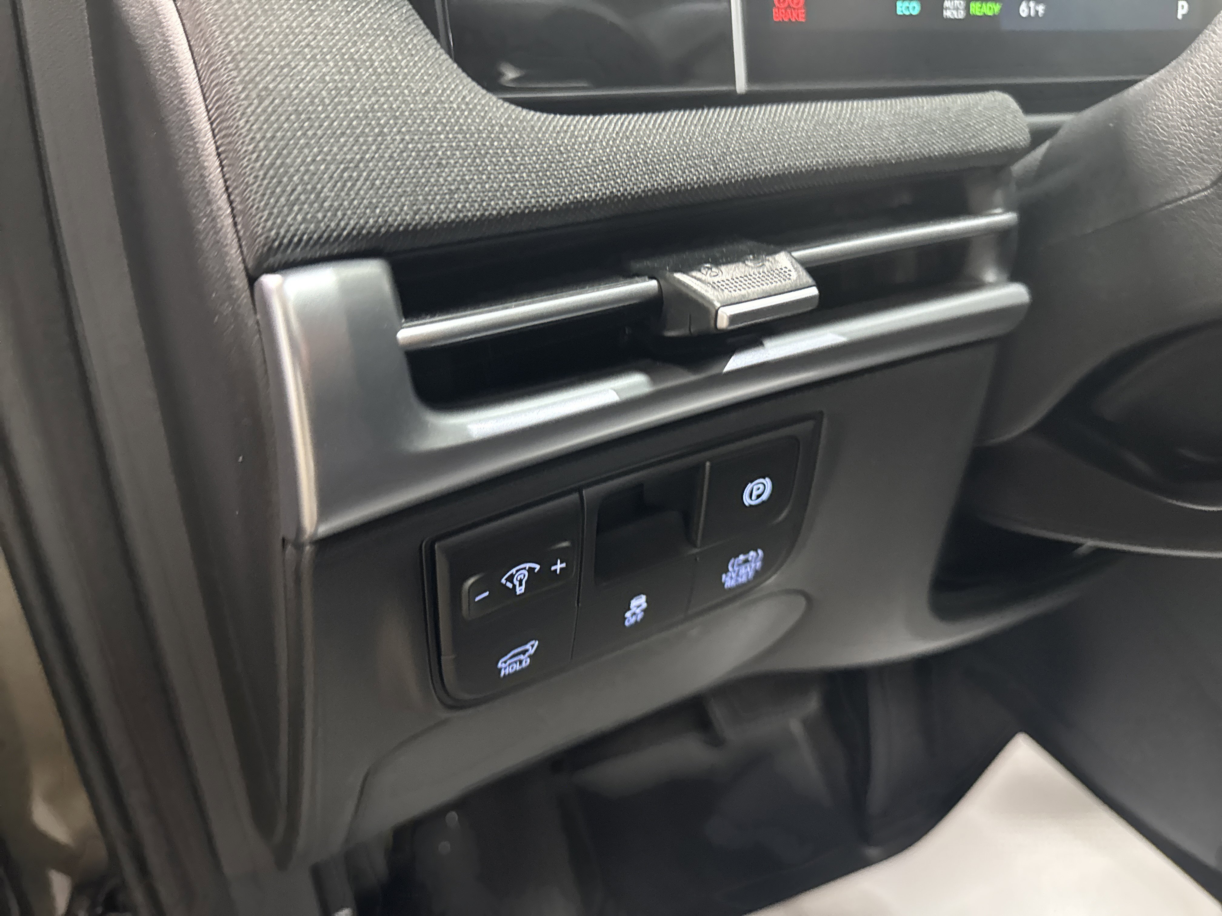 Used 2025 Hyundai Tucson Limited image 16