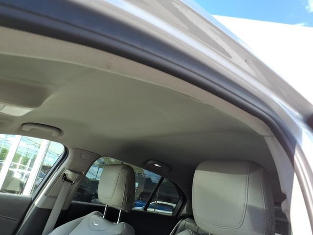 Certified 2022 Cadillac XT4 Luxury w/ Cold Weather Package AWD/4WD image 13