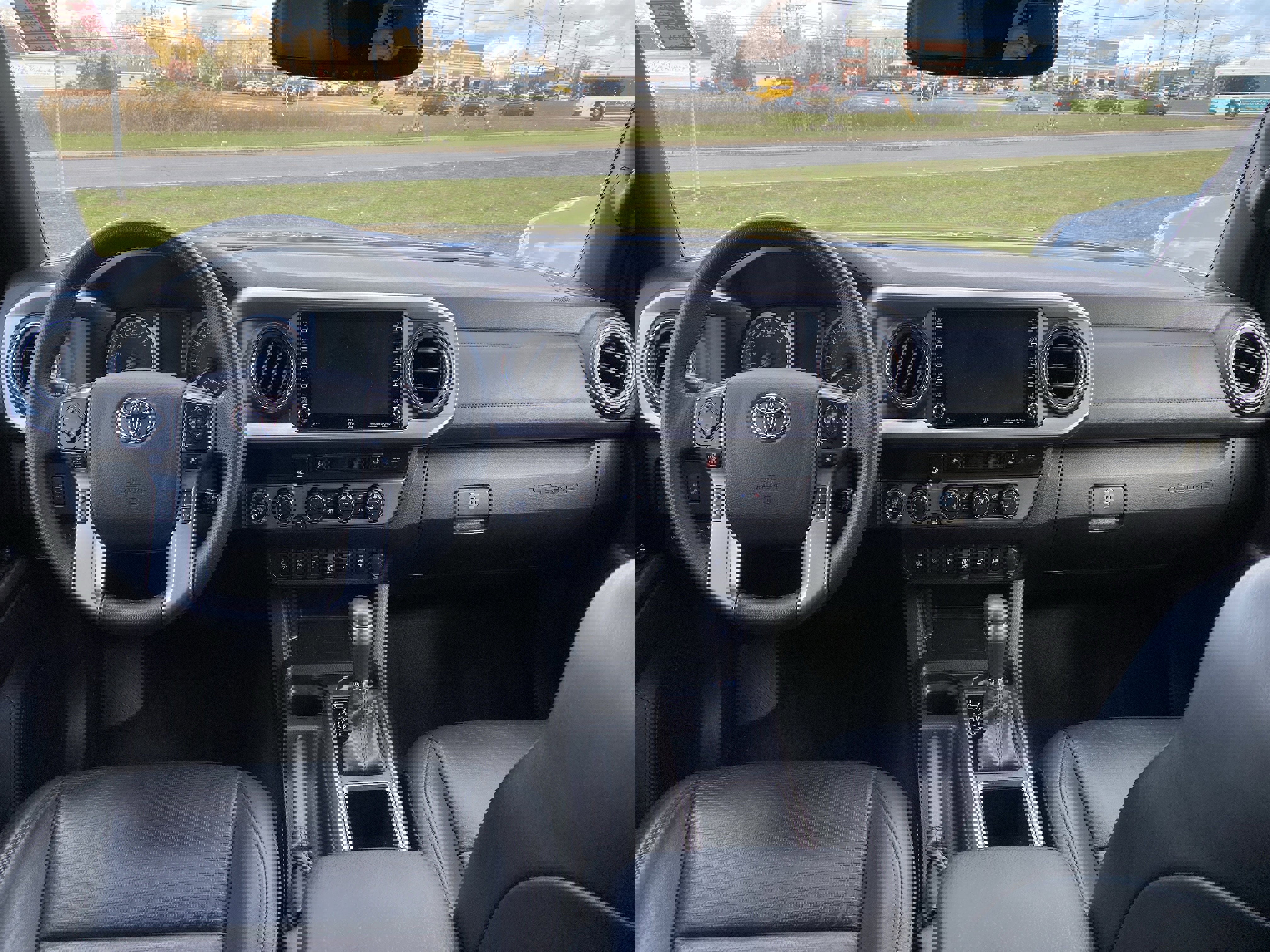 Used 2023 Toyota Tacoma Limited image 12