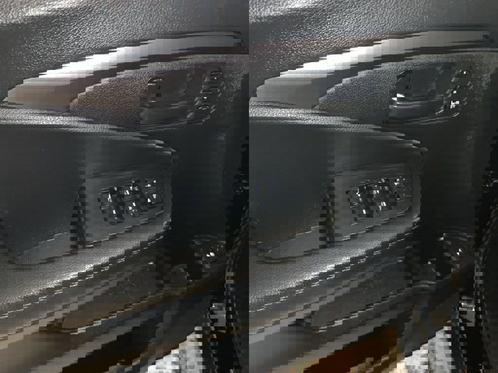 Used 2023 Honda Passport EX-L image 12