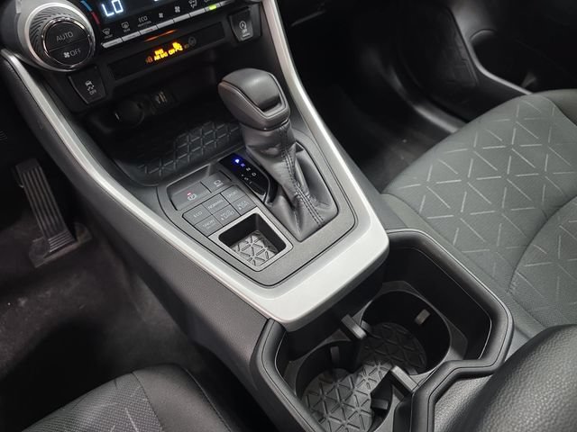 Used 2023 Toyota RAV4 XLE AWD/4WD image 22