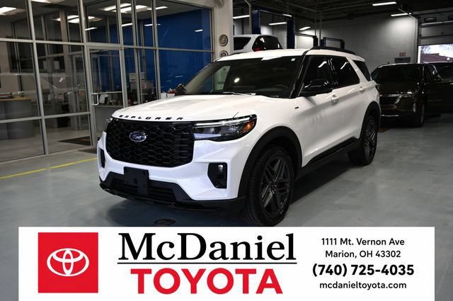 Used 2025 Ford Explorer ST-Line w/ ST-Line Street Pack AWD/4WD image 1