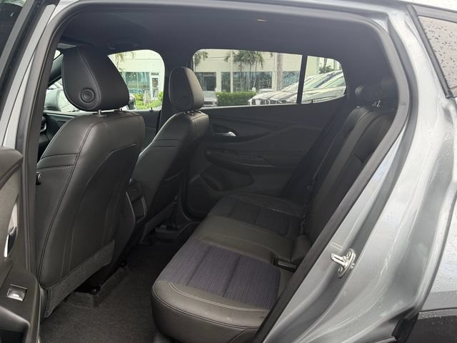 Used 2024 Buick Envista Preferred w/ Advanced Safety Package FWD image 11