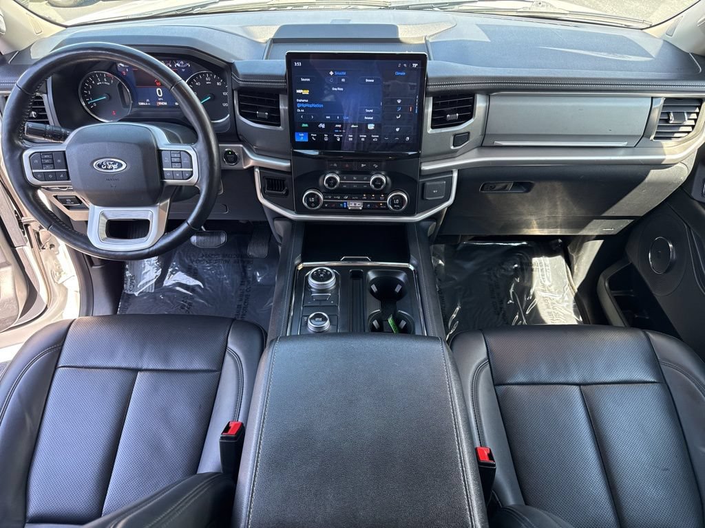 Used 2024 Ford Expedition XLT AWD/4WD image 21
