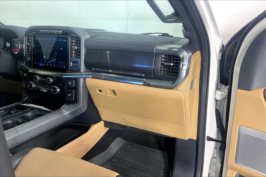 Used 2022 Ford F150 Lariat w/ Equipment Group 502A High AWD/4WD image 18