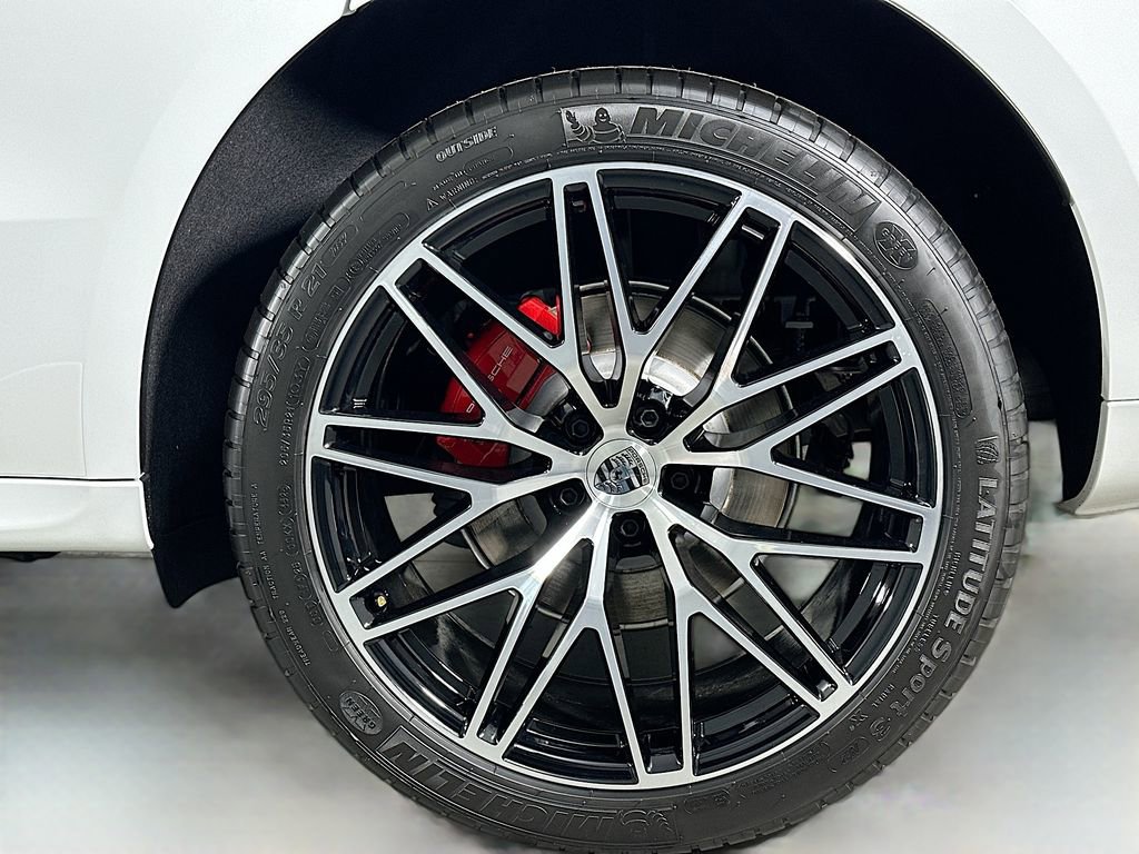 New 2026 Porsche Macan S AWD/4WD image 34