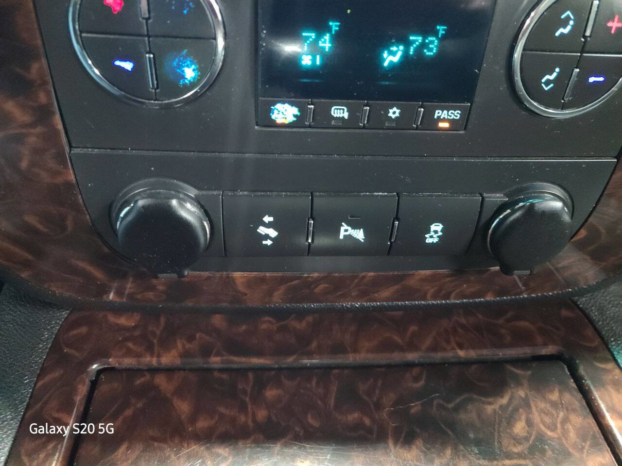 Used 2013 GMC Sierra 1500 Denali RWD image 33