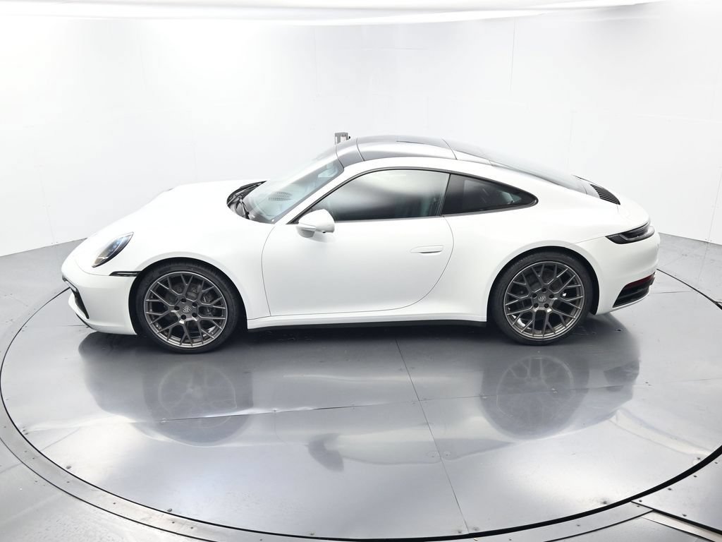 Certified 2023 Porsche 911 Carrera RWD image 30