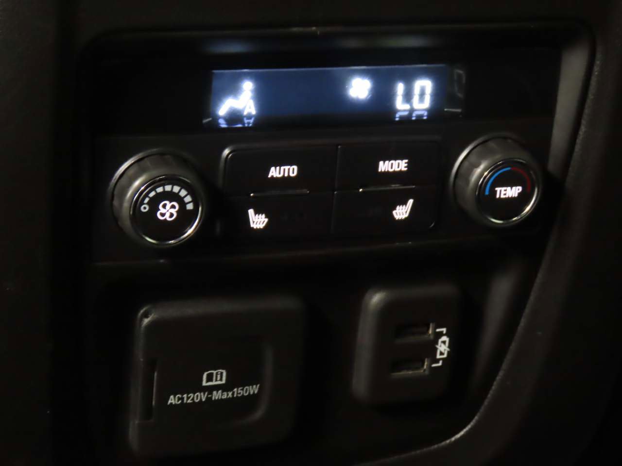 Certified 2024 Buick Enclave Premium image 16