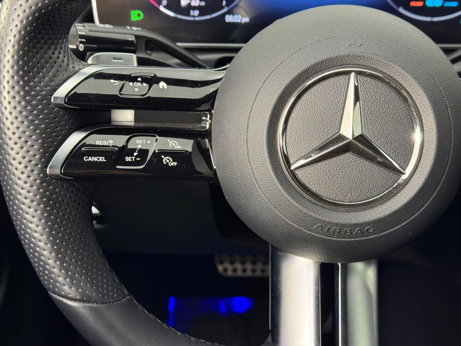 Used 2022 Mercedes-Benz C 300 Sedan w/ AMG Line w/ Night Package image 22