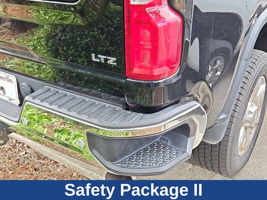 Used 2022 Chevrolet Silverado 2500 LTZ w/ LTZ Plus Package AWD/4WD image 7