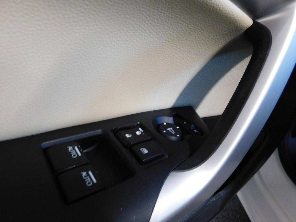 Used 2014 Honda Accord EX-L image 11