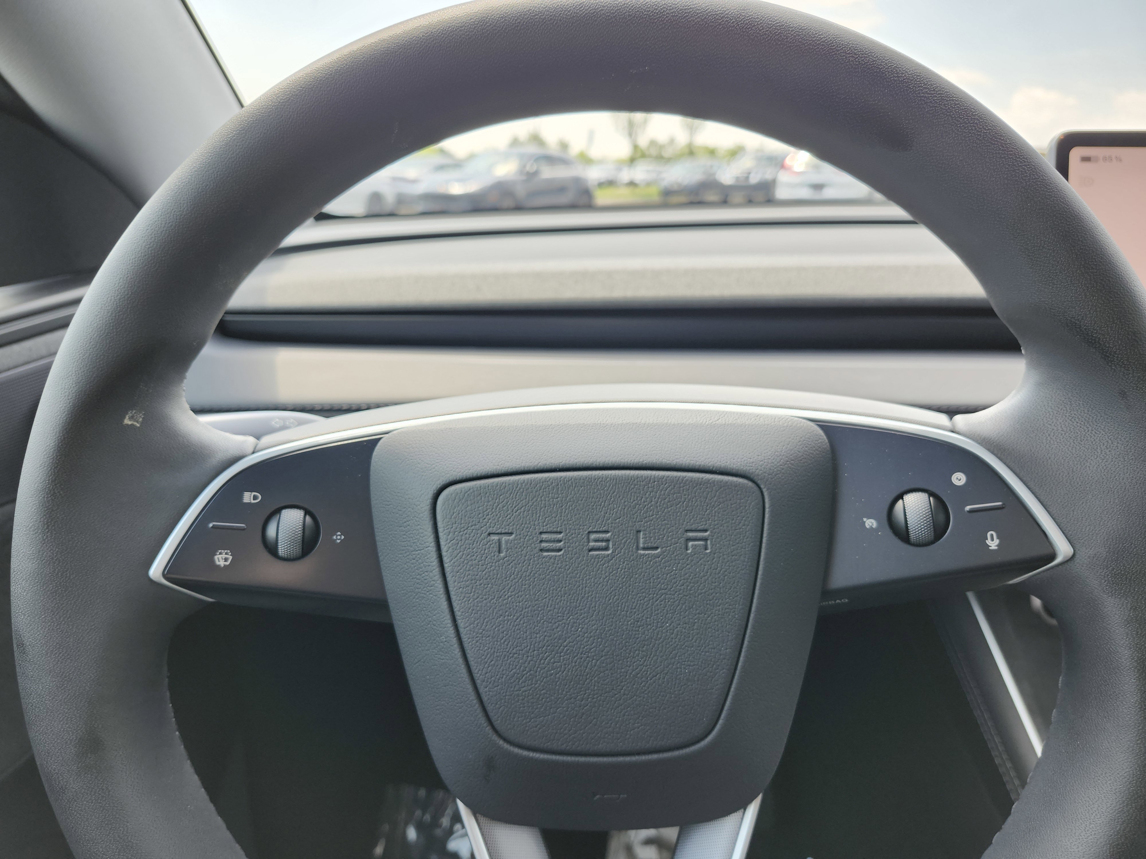 Used 2026 Tesla Model Y AWD image 28