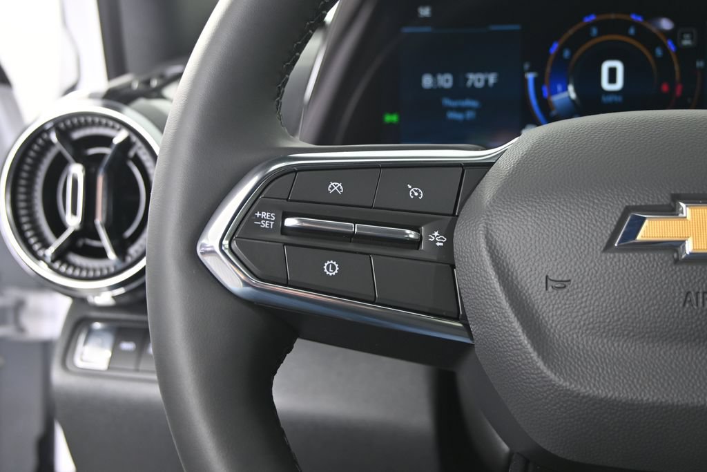 New 2026 Chevrolet Equinox LT w/ Safety and Technology Package AWD/4WD image 33