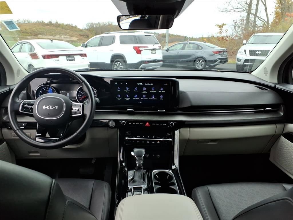 Certified 2022 Kia Carnival SX image 14