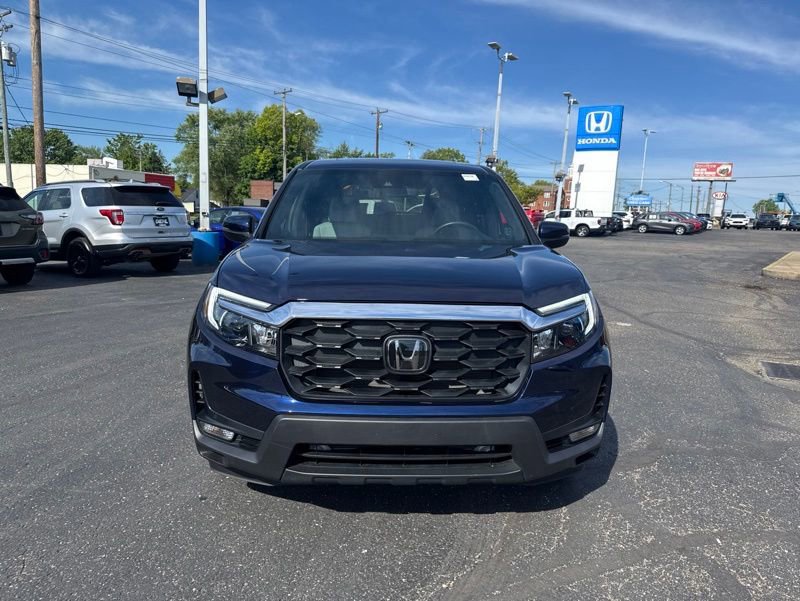 Used 2023 Honda Passport EX-L image 2