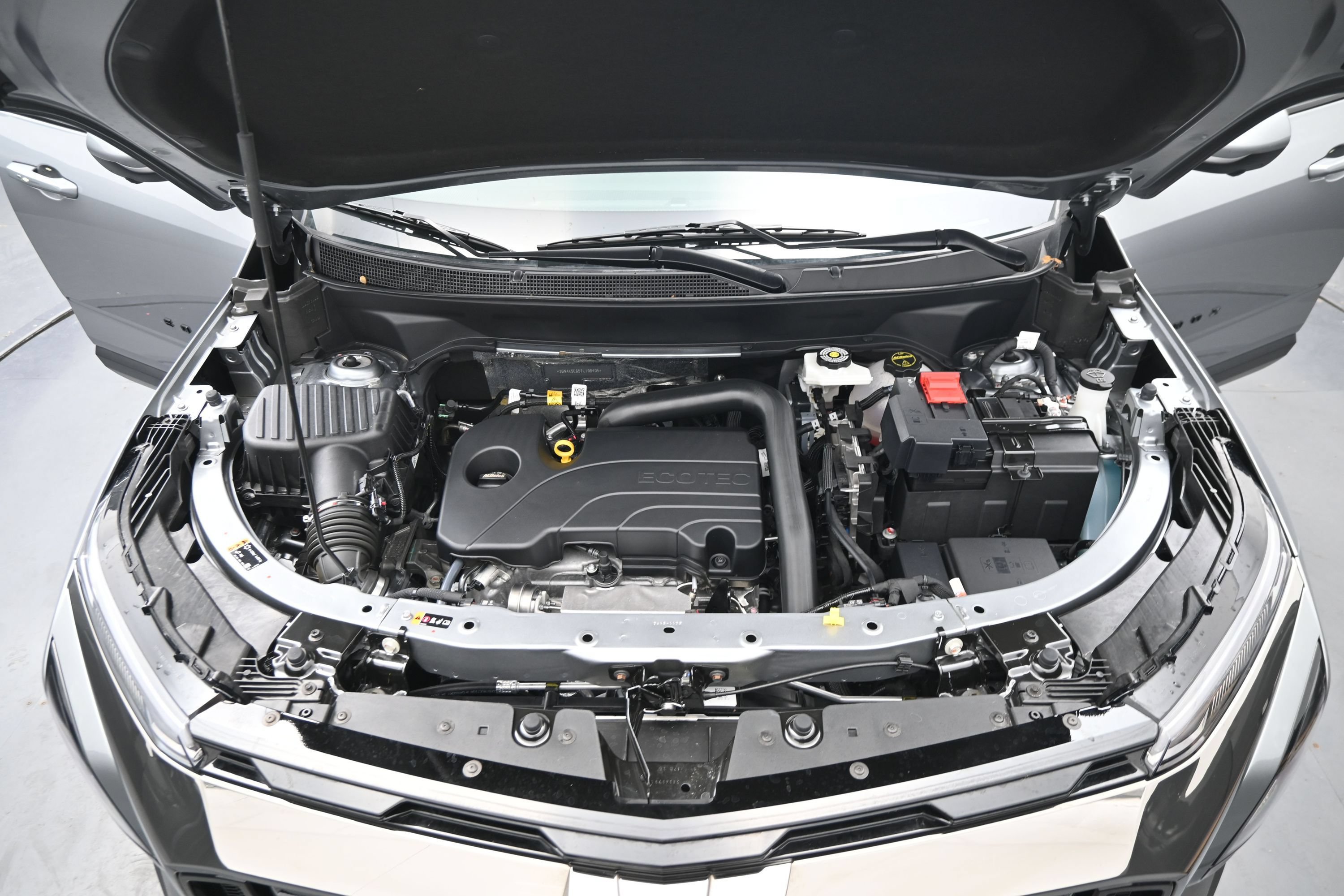 Used 2026 Chevrolet Equinox ACTIV w/ Safety and Technology Package AWD/4WD image 27