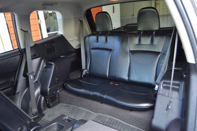 Used 2010 Toyota Highlander SE AWD/4WD image 14
