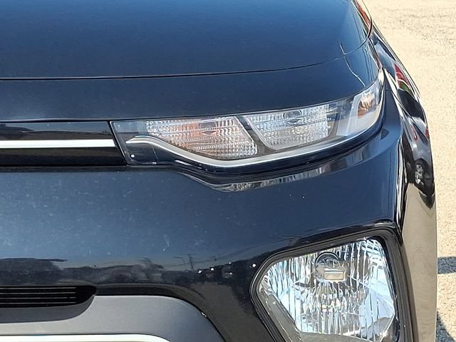 Used 2020 Kia Soul S FWD image 9