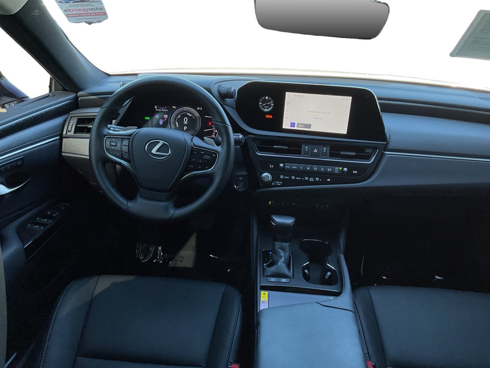 Used 2025 Lexus ES 300h w/ Premium Package FWD image 14